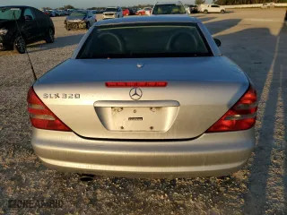 2001 Mercedes-Benz SLK-Class with VIN WDBKK65F31F230678, listed as a Copart auction lot 84119664 with 94,941 mi miles and Salvage Title. Bid and sale history available at carsss.com. Image 6.