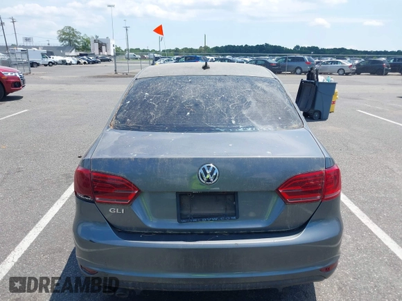 2014 Volkswagen Jetta GLI Autobahn with VIN 3VW5T7AJ6EM201416, listed as a IAAI auction lot 42684207 with 164,905 mi miles and . Bid and sale history available at DreamBid. Image 16.