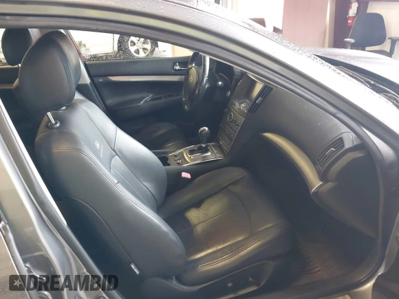 2011 Infiniti G25 x z VIN JN1DV6ARXBM653288, wystawiony jako IAAI lot #42429108 z przebiegiem 187 926 mil mil oraz . Historia ofert i sprzedaży dostępna na DreamBid. Obrazek 5.