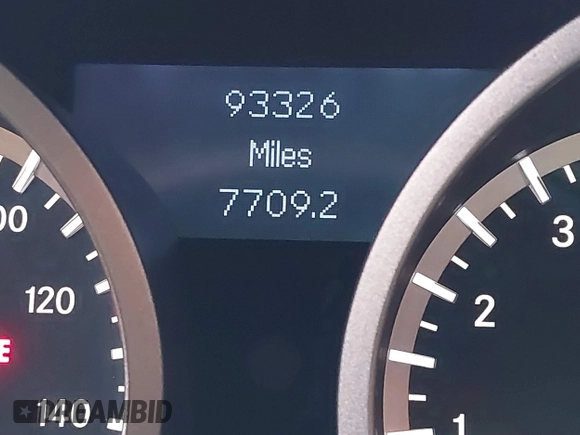 2011 Mercedes-Benz SLK 300 z VIN WDBWK5EA7BF236839, wystawiony jako IAAI lot #41739236 z przebiegiem 93 326 mil mil oraz . Historia ofert i sprzedaży dostępna na DreamBid. Obrazek 15.