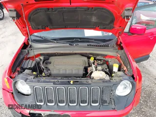 2015 Jeep Renegade Latitude with VIN ZACCJABT0FPB62548, listed as a IAAI auction lot 42139945 with 115,359 mi miles. Bid and sale history available at carsss.com. Image 10.
