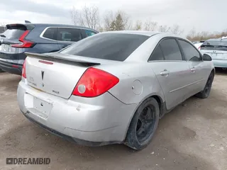2010 Pontiac G6 w/1SA with VIN 1G2ZA5E02A4154217, listed as a IAAI auction lot 42065310 with 193,317 mi miles. Bid and sale history available at carsss.com. Image 4.