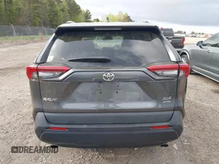 2020 Toyota RAV4 XLE with VIN 2T3P1RFV6LC124231, listed as a IAAI auction lot 41929008 with 49,592 mi miles. Bid and sale history available at carsss.com. Image 17.