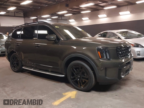 2024 Kia Telluride SX Prestige X-Line with VIN 5XYP5DGC0RG421909, listed as a IAAI auction lot 42298822 with 26,073 mi miles and . Bid and sale history available at DreamBid. Image 1.