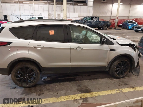 2019 Ford Escape SE z VIN 1FMCU9GD4KUB06392, wystawiony jako IAAI lot #41841682 z przebiegiem 92 488 mil mil oraz . Historia ofert i sprzedaży dostępna na DreamBid. Obrazek 12.
