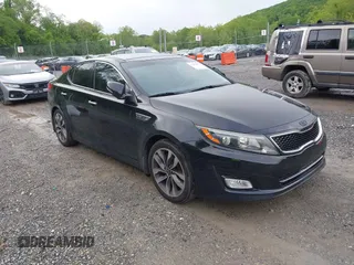2015 Kia Optima SX Turbo with VIN 5XXGR4A68FG471352, listed as a IAAI auction lot 42250462 with 192,372 mi miles and . Bid and sale history available at DreamBid. Image 1.
