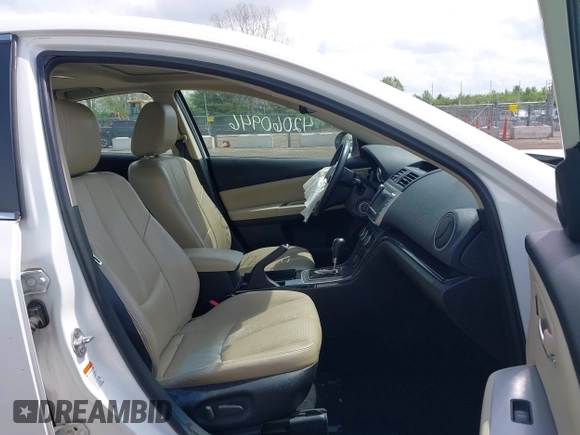 2009 Mazda 6 S Grand Touring with VIN 1YVHP82B995M09281, listed as a IAAI auction lot 42060946 with 102,423 mi miles and . Bid and sale history available at DreamBid. Image 5.