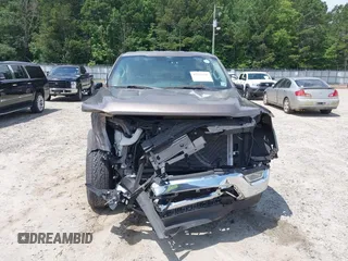 2022 Ford F-150 XL z VIN 1FTEW1EB9NFB50424, wystawiony jako IAAI lot #42553241 z przebiegiem 32 982 mil mil oraz . Historia ofert i sprzedaży dostępna na DreamBid. Obrazek 6.