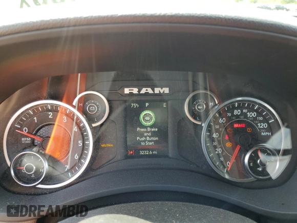 2024 Ram 2500 Tradesman with VIN 3C6UR5CJXRG315185, listed as a Copart auction lot 56001185 with 3,232 mi miles and Salvage title. Bid and sale history available at DreamBid. Image 9.