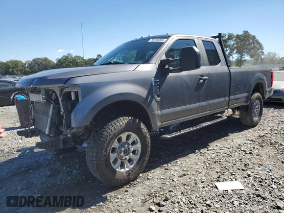 2021 Ford Super Duty F-250 SRW XL with VIN 1FT7X2B6XMEC80607, listed as a Copart auction lot 76134304 with 57,912 mi miles and Salvage Title. Bid and sale history available at carsss.com. Image 1.