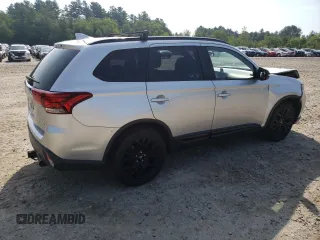 2018 Mitsubishi Outlander ES with VIN JA4AZ3A34JZ025866, listed as a Copart auction lot 61529555 with 144,041 mi miles and Salvage title. Bid and sale history available at DreamBid. Image 3.