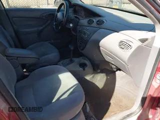 2001 Ford Focus SE with VIN 1FAFP34391W190557, listed as a IAAI auction lot 41660524 with Not Provided miles and . Bid and sale history available at carsss.com. Image 5.