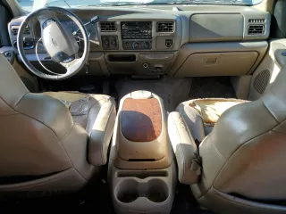 2001 Ford Excursion Limited with VIN 1FMNU42S71EA39829, listed as a Copart auction lot 79094054 with 405,339 mi miles and Salvage title. Bid and sale history available at DreamBid. Image 8.