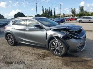 2017 Infiniti QX30 Luxury with VIN SJKCH5CR3HA030285, listed as a Copart auction lot 78579464 with 74,645 mi miles and Salvage Title. Bid and sale history available at carsss.com. Image 4.