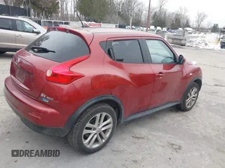 2012 Nissan Juke SV with VIN JN8AF5MVXCT118845, listed as a IAAI auction lot 41525975 with 194,121 mi miles. Bid and sale history available at carsss.com. Image 4.