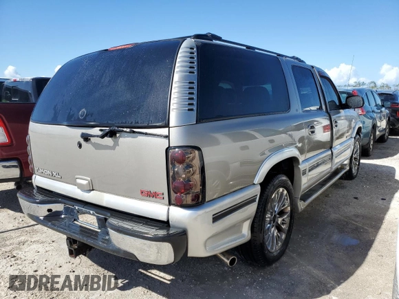 2002 GMC Yukon XL SLT with VIN 1GKEC16Z82J255909, listed as a Copart auction lot 76274264 with 265,382 mi miles and Non Repairable. Bid and sale history available at carsss.com. Image 3.