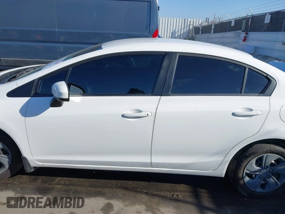 2014 Honda Civic LX z VIN 19XFB2F58EE235148, wystawiony jako IAAI lot #41861516 z przebiegiem 249 823 mil mil oraz . Historia ofert i sprzedaży dostępna na DreamBid. Obrazek 14.