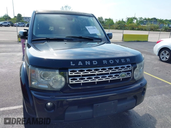 2010 Land Rover LR4 Lux z VIN SALAK2D44AA521489, wystawiony jako IAAI lot #42322498 z przebiegiem 186 164 mil mil oraz . Historia ofert i sprzedaży dostępna na DreamBid. Obrazek 6.