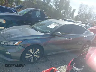 2021 Nissan Altima SV z VIN 1N4BL4DV0MN357870, wystawiony jako IAAI lot #41734734 z przebiegiem 81 423 mil mil oraz . Historia ofert i sprzedaży dostępna na DreamBid. Obrazek 14.