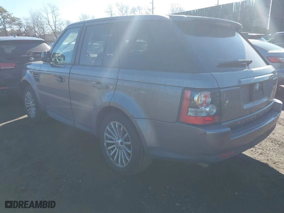 2011 Land Rover Range Rover Sport HSE with VIN SALSF2D41BA273728, listed as a IAAI auction lot 41687944 with 112,984 mi miles. Bid and sale history available at carsss.com. Image 3.