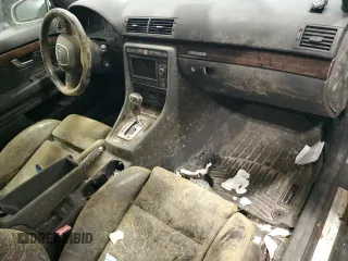2006 Audi S4 z VIN WAUGL78E66A031851, wystawiony jako Copart lot #58134615 z przebiegiem Nie podano mil oraz Tytuł czysty. Historia ofert i sprzedaży dostępna na DreamBid. Obrazek 8.