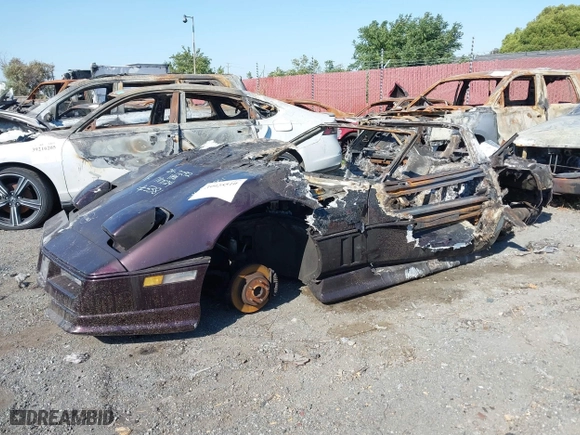 1985 Chevrolet Corvette with VIN 1G1YY0781F5123785, listed as a IAAI auction lot 39925510 with 1 mi miles. Bid and sale history available at carsss.com. Image 2.