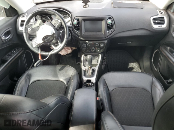 2018 Jeep Compass Altitude with VIN 3C4NJDBBXJT177703, listed as a Copart auction lot 88460305 with 107,983 mi miles and Salvage Title. Bid and sale history available at carsss.com. Image 8.