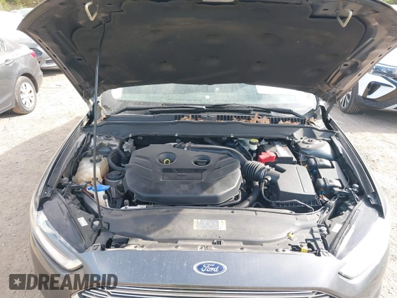 2015 Ford Fusion SE with VIN 3FA6P0H92FR309704, listed as a IAAI auction lot 41895913 with 163,167 mi miles. Bid and sale history available at carsss.com. Image 10.