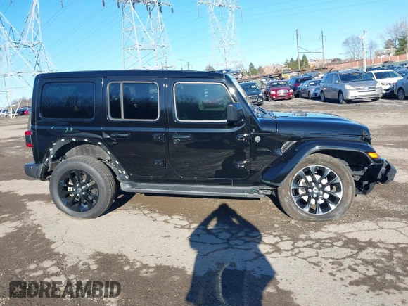 2024 Jeep Wrangler Sahara with VIN 1C4RJXP62RW126989, listed as a IAAI auction lot 41816525 with 11,241 mi miles and . Bid and sale history available at DreamBid. Image 14.