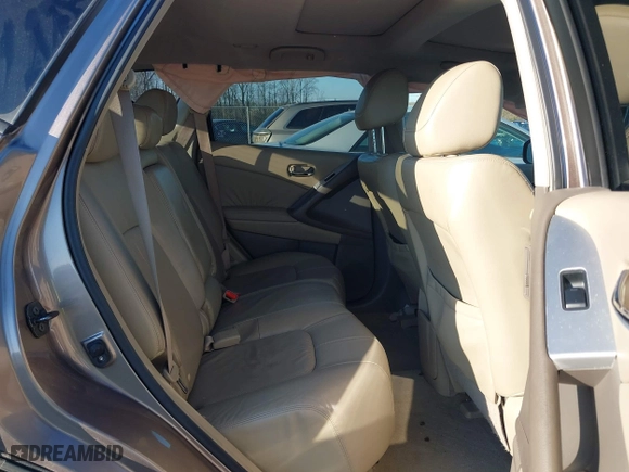 2010 Nissan Murano LE with VIN JN8AZ1MW3AW114351, listed as a IAAI auction lot 41884156 with 233,983 mi miles. Bid and sale history available at carsss.com. Image 8.