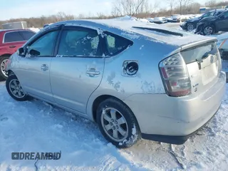 2004 Toyota Prius with VIN JTDKB20U440091037, listed as a IAAI auction lot 41589007 with 277,808 mi miles. Bid and sale history available at carsss.com. Image 14.