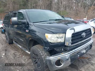 2007 Toyota Tundra SR5 with VIN 5TBBV54187S454250, listed as a IAAI auction lot 41805487 with 164,020 mi miles. Bid and sale history available at carsss.com. Image 1.