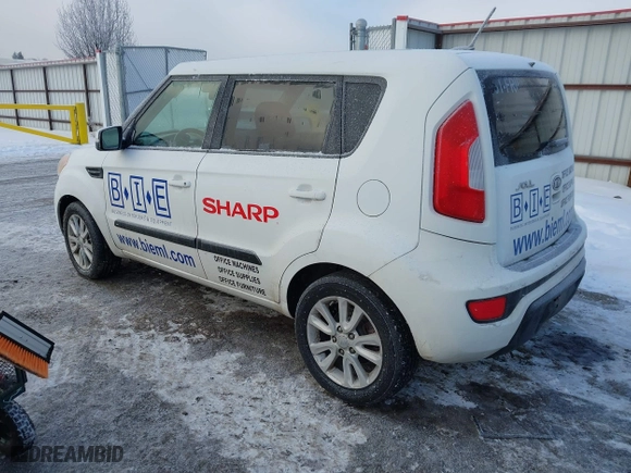 2012 Kia Soul + with VIN KNDJT2A67C7385160, listed as a IAAI auction lot 41533032 with 166,094 mi miles. Bid and sale history available at carsss.com. Image 3.