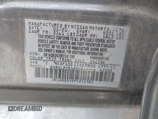 2021 Nissan Sentra SR with VIN 3N1AB8DV2MY241785, listed as a IAAI auction lot 41799389 with 103,759 mi miles. Bid and sale history available at carsss.com. Image 9.