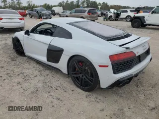 2022 Audi R8 performance quattro z VIN WUACEAFX2N7900201, wystawiony jako Copart lot #82878454 z przebiegiem 4 248 mil mil oraz Czysty tytuł • Clean title. Historia ofert i sprzedaży dostępna na DreamBid. Obrazek 2.