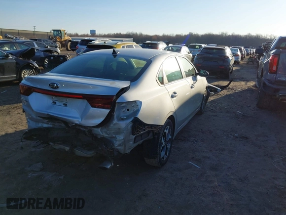 2019 Kia Forte LXS with VIN 3KPF24AD5KE130637, listed as a IAAI auction lot 41814708 with 130,012 mi miles. Bid and sale history available at carsss.com. Image 4.