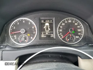 2010 Volkswagen Tiguan with VIN WVGAV9AX7AW514556, listed as a Copart auction lot 45373655 with 94,751 mi miles and Salvage Title. Bid and sale history available at DreamBid. Image 9.