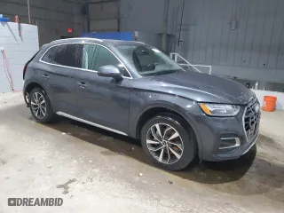 2021 Audi Q5 Premium with VIN WA1AAAFYXM2079279, listed as a Copart auction lot 41403405 with 20,520 mi miles and Salvage Title. Bid and sale history available at carsss.com. Image 4.