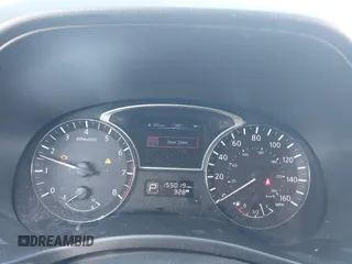 2014 Nissan Pathfinder S z VIN 5N1AR2MMXEC691638, wystawiony jako IAAI lot #42294429 z przebiegiem 155 019 mil mil oraz . Historia ofert i sprzedaży dostępna na DreamBid. Obrazek 7.
