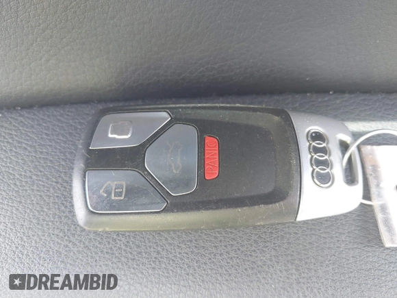 2018 Audi Q7 Premium Plus with VIN WA1LAAF70JD031855, listed as a IAAI auction lot 42267620 with 39,334 mi miles and . Bid and sale history available at DreamBid. Image 11.