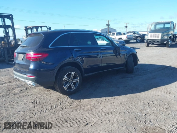 2019 Mercedes-Benz GLC with VIN WDC0G4KB8KF585423, listed as a IAAI auction lot 41254865 with Not Provided miles. Bid and sale history available at carsss.com. Image 4.