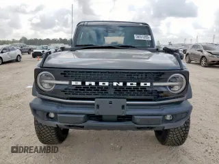 2022 Ford Bronco с VIN 1FMEE5DP9NLA72991, выставлен на аукционе Copart как лот 56551355 с пробегом 2 692 миль миль и Списание • Salvage title. История ставок и продаж доступна на DreamBid. Изображение 5.