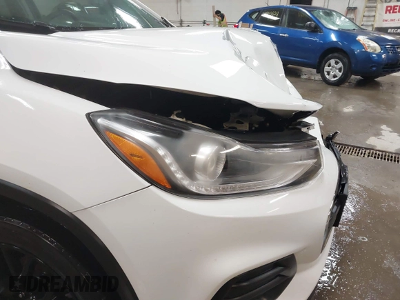 2022 Chevrolet Trax LT with VIN KL7CJPSM0NB537074, listed as a IAAI auction lot 41843390 with 74,100 mi miles and . Bid and sale history available at DreamBid. Image 17.