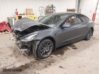 2019 Tesla Model 3 Long Range with VIN 5YJ3E1EB0KF386048, listed as a IAAI auction lot 41287557 with 77,930 mi miles. Bid and sale history available at carsss.com. Image 17.