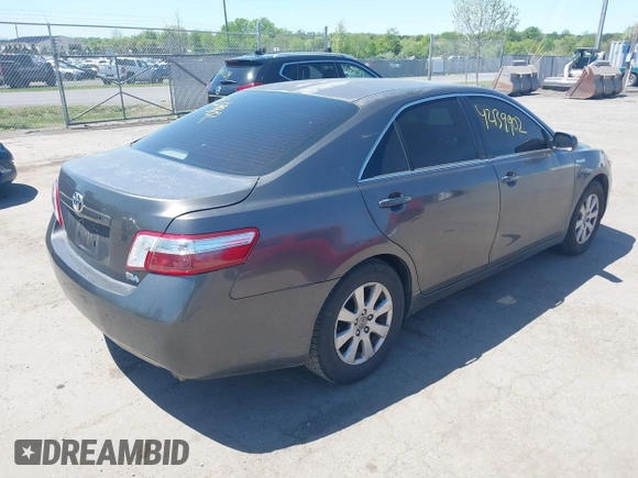 2007 Toyota Camry z VIN JTNBB46K573005122, wystawiony jako IAAI lot #42139902 z przebiegiem 251 304 mil mil oraz . Historia ofert i sprzedaży dostępna na DreamBid. Obrazek 4.