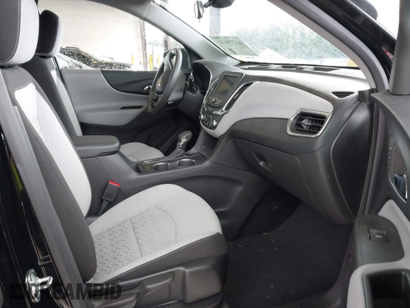 2024 Chevrolet Equinox LS z VIN 3GNAXSEG3RL188277, wystawiony jako IAAI lot #42278132 z przebiegiem 25 839 mil mil oraz . Historia ofert i sprzedaży dostępna na DreamBid. Obrazek 5.