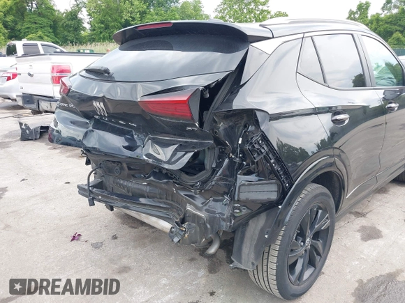 2024 Buick Encore GX Sport Touring z VIN KL4AMESL6RB007771, wystawiony jako IAAI lot #42365080 z przebiegiem 62 311 mil mil oraz . Historia ofert i sprzedaży dostępna na DreamBid. Obrazek 18.