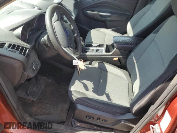 2019 Ford Escape SE z VIN 1FMCU9GD7KUC00377, wystawiony jako Copart lot #56136395 z przebiegiem 199 398 mil mil oraz Tytuł czysty. Historia ofert i sprzedaży dostępna na DreamBid. Obrazek 7.