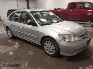 2005 Honda Civic Sdn LX with VIN 2HGES165X5H564574, listed as a IAAI auction lot 42022488 with 182,080 mi miles. Bid and sale history available at carsss.com. Image 1.