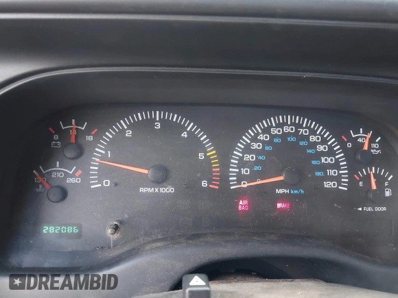 2000 Dodge Dakota Sport with VIN 1B7GG2ANXYS752594, listed as a IAAI auction lot 41671257 with 282,086 mi miles and . Bid and sale history available at carsss.com. Image 7.